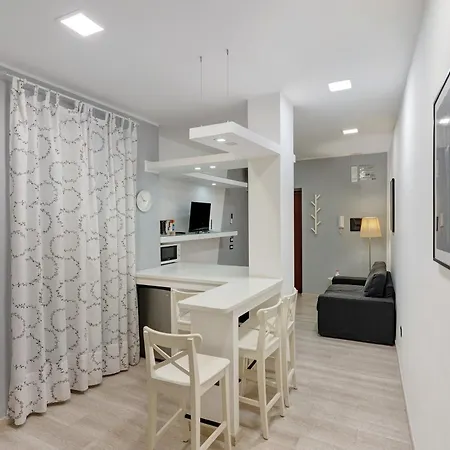 Son Blanc Apartment