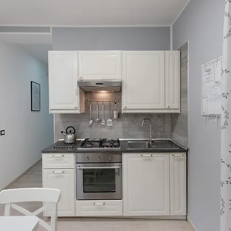 Son Blanc Apartment *